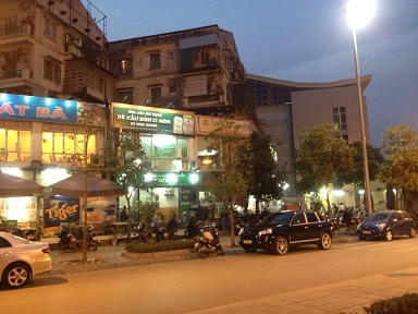 Nhượng nhà hàng mặt đường Nguyễn Văn Huyên, Cầu Giấy, 0904377808