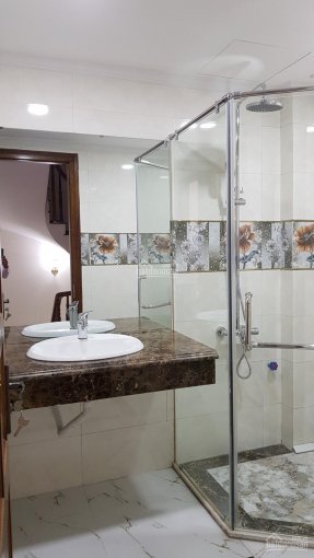 Nhà đẹp gần vincom đường 19/5-Văn Quán, Hà Đông (33m2*5T), ô tô đỗ cửa.2,6 tỷ.hỗ trợ vay vốn 70% 01667951085