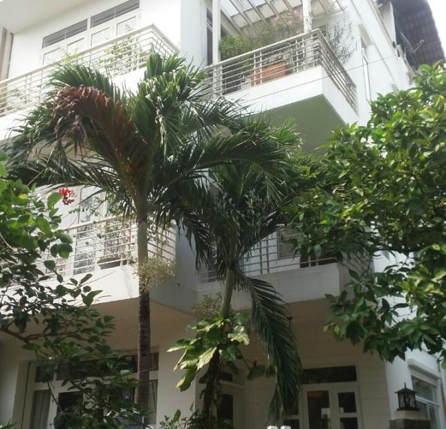 Cho thuê villa 2 mặt tiền đường Nguyễn Bá Huân, Thảo Điền cho thuê
