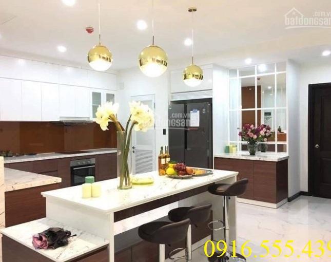 Cần tiền bán gấp căn hộ Garden Plaza 1, Phú Mỹ Hưng, Q7. DT: 150m2, 3PN, 2WC, LH 0916.555.439