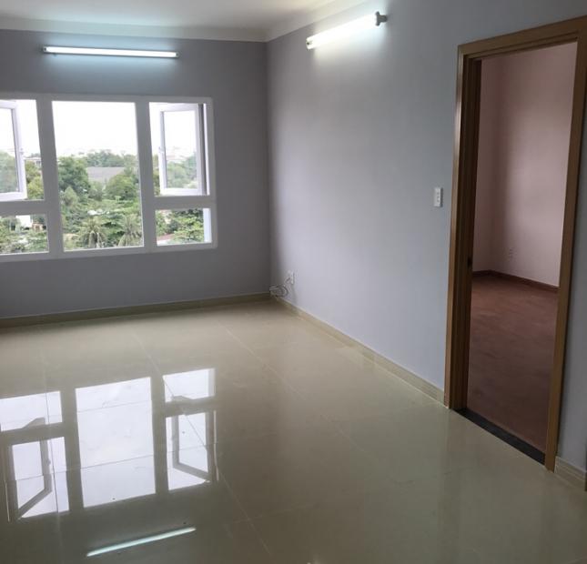 Cho thuê căn hộ 3 phòng ngủ, DT 85m2, Saigonres Plaza Nguyễn Xí, giá 14 tr/tháng