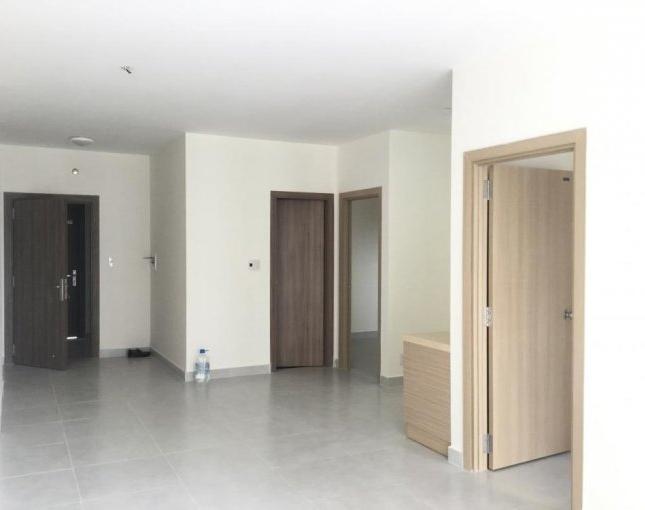 Bán gấp căn hộ chung cư Bộ Công An, Trần Não Q2, căn hộ block C view hồ bơi. 73m2, giá bán 1,95 tỷ