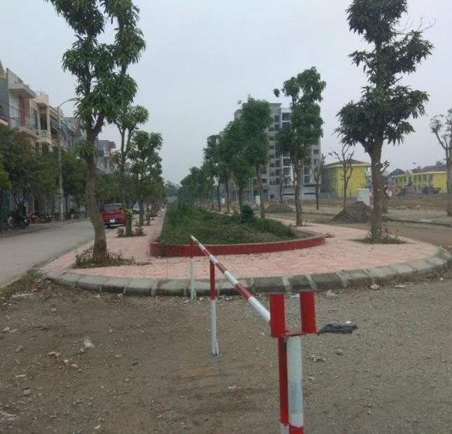 Mua đất nền nhận xe sang đi chơi ngày tết tại Đồng Cửa, Bắc Giang