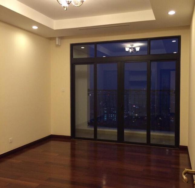 Chung cư cao cấp số 4 Chính Kinh cần cho thuê gấp căn hộ 94m2 3PN nội thất nguyên bản, giá 11 tr/th