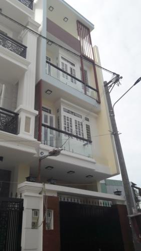 Bán nhà mới xây vào ở ngay 3 lầu, 4PN, DTSD 180m2 sân ô tô, đường Phạm Văn Đồng
