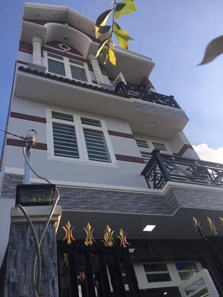 Nhà bán đẹp, rất tuyệt, thiết kế hiện đại, 3 tầng + sân thượng, đường 8m Lê Văn Lương Phước Kiển