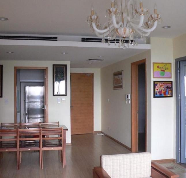 CHCC Golden Land 275 Nguyễn Trãi cần cho thuê gấp căn hộ 93m2 2 PN, đầy đủ nội thất, giá 10 tr/th