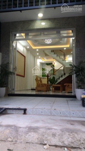 Bán nhà riêng hẻm 1982 Huỳnh Tấn Phát, Nhà Bè, DT 4x14m, 2 lầu 4 phòng ngủ, sổ riêng, giá 2,63 tỷ