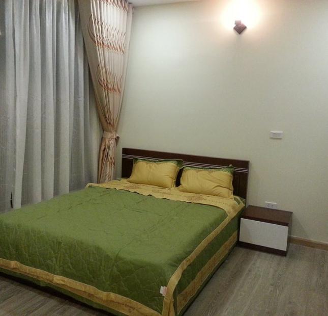 Cho thuê căn hộ cao cấp Golden Land Nguyễn Trãi, DT: 132m2, 3PN, đủ đồ nội thất. LH: 0936496919