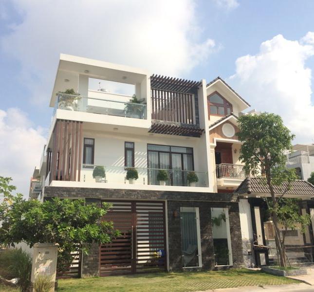 Chính chủ cho thuê villa, Quốc Hương, Thảo Điền, quận 2, giá 42 triệu/tháng, diện tích 180m2