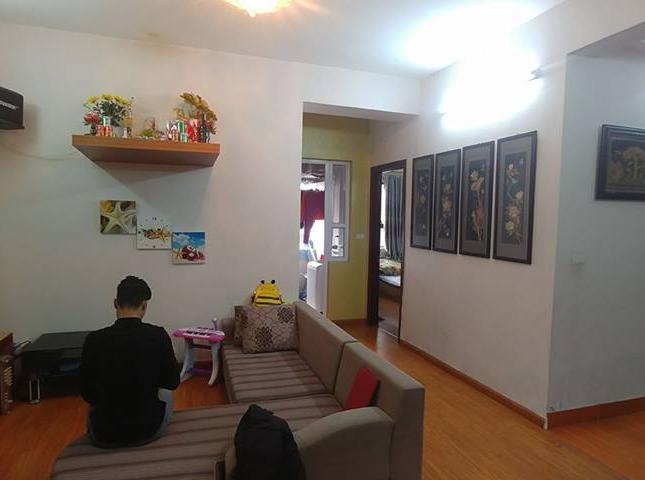 Bán căn hộ  70m2 tầng 15 toà VP3 Linh Đàm, 2PN 2VS nội thất cực đẹp. Không gian sống quá tuyệt vời
