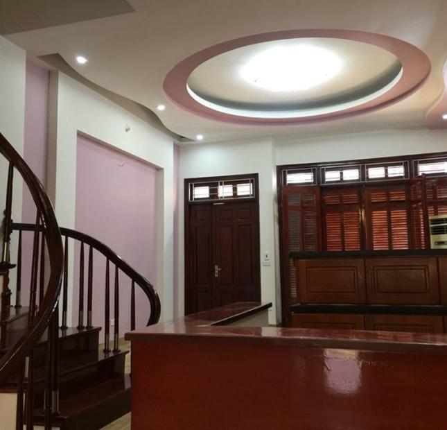 Bán nhà 5 tầng ô tô vào nhà, KD sầm uất Nguyễn Phúc Lai, S67m. Giá  10.5 tỷ.
