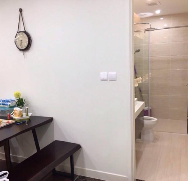 Cho thuê căn hộ chung cư FLC Complex 36 Phạm Hùng DT 70m2, 2 PN, full đồ giá 13,5 tr/th.