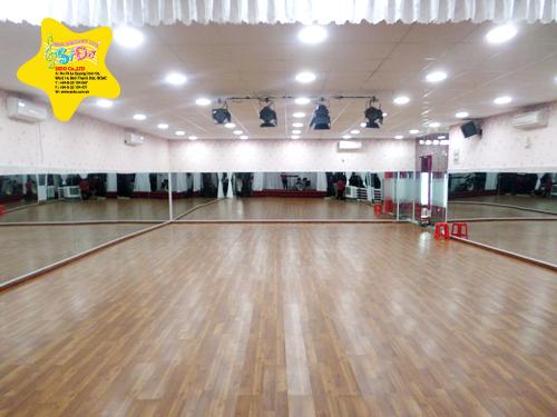 Cho thuê phòng tập Nhảy, Múa , văn nghệ, hội thảo, dạy học... thuê trang phục