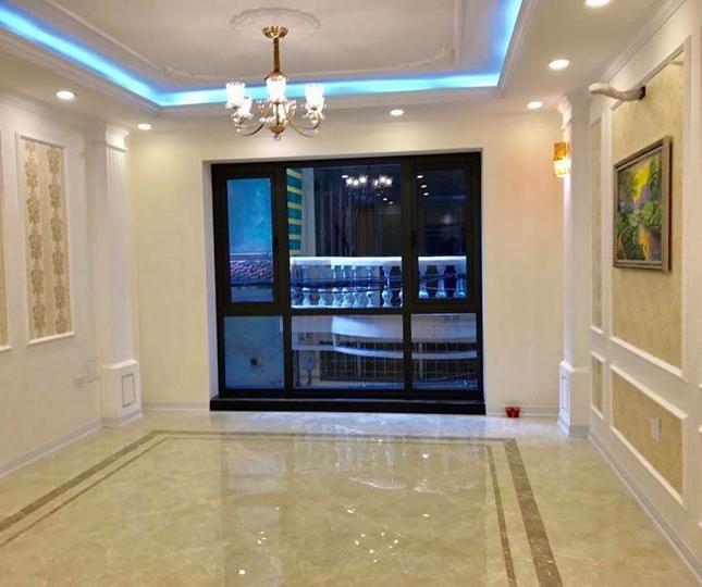 Bán khách sạn phố cổ tiêu chuẩn 3 sao, 81 phòng, đang cho thuê 10 tỷ 1 năm tại Phan Chu Trinh