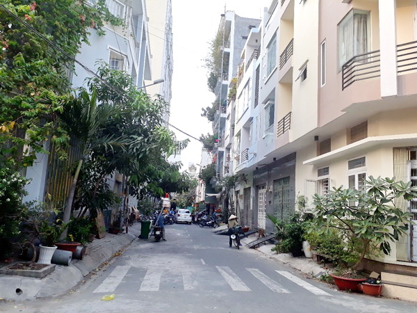 Cần bán gấp nhà mặt tiền đường  nội bộ 9m khu Lý Phục Man Phường Bình Thuận Quận 7