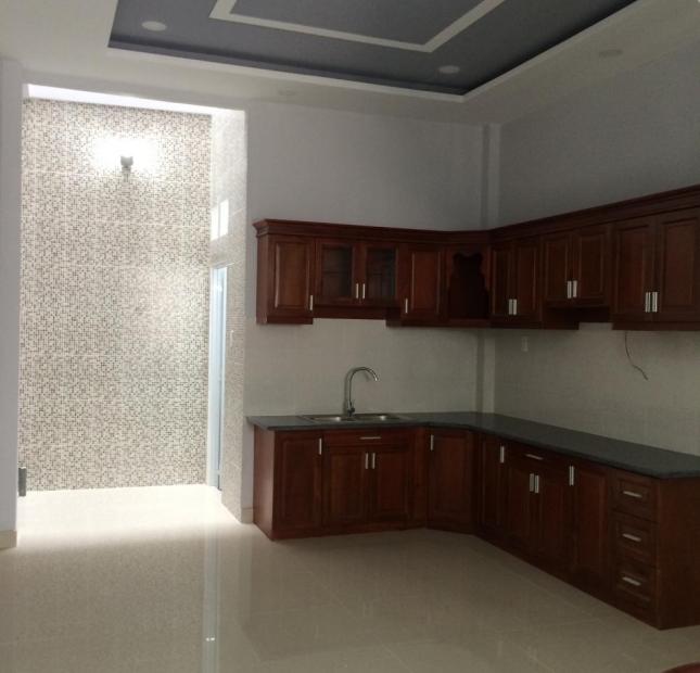 Bán nhà 3 lầu Phạm Văn Đồng, Hiệp Bình Chánh, 52m2, giá 3.1 tỷ