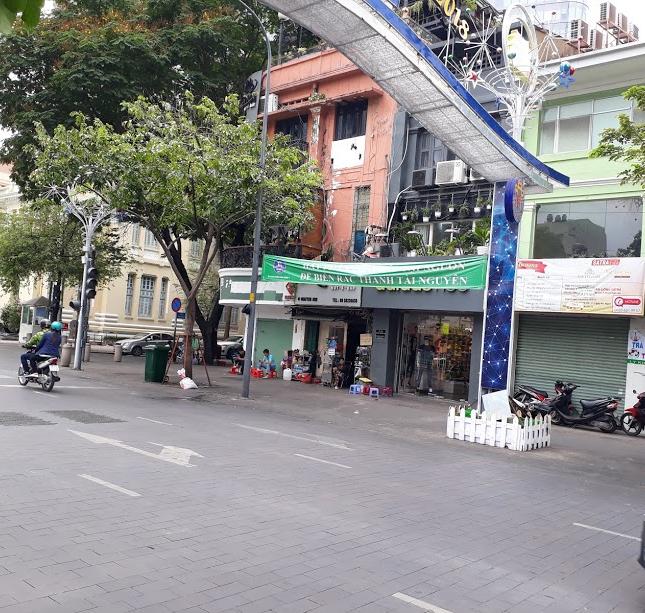 Cho thuể nhà hoặc sang nhà Mặt tiền Số 47 đường Nguyễn Huệ Phường Bến Nghé Quận 1 TP Hồ Chí Minh