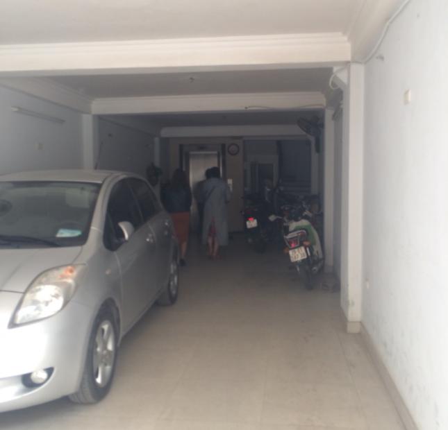 Cho thuê nhà riêng Yên Hòa, 65 m2 x 6 tầng, 9PN, có thang máy, gara ô tô