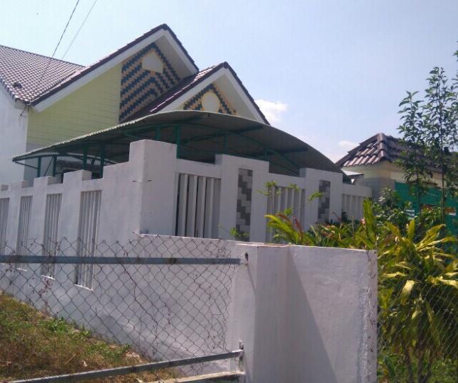Cần tiền bán gấp căn nhà kiểu Thái, mới xây rất đẹp tại TP Kon Tum