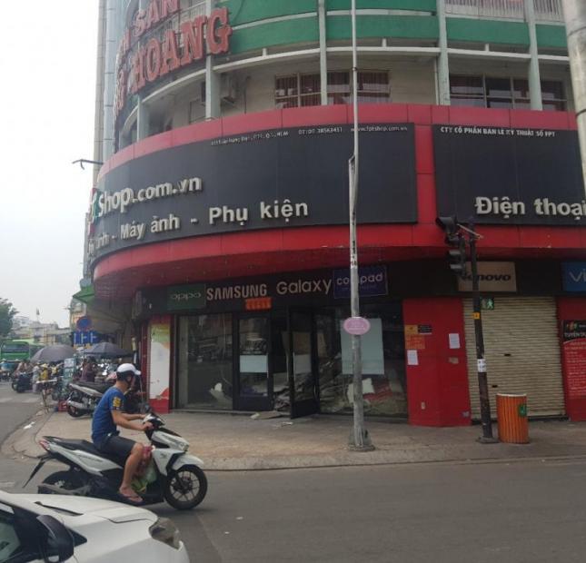Cho thuê khách sạn góc 2 mặt tiền Trần Hưng Đạo và Châu Văn Liêm quận 5. DT: 10*36m, gồm 81 phòng