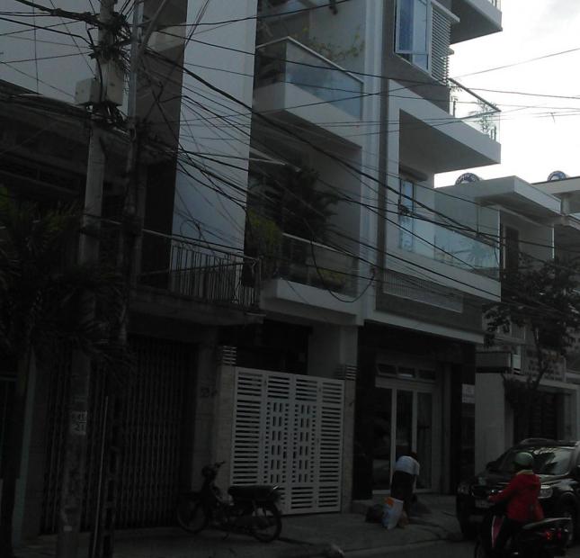 Bán nhà đường Phan Bội Châu Nha Trang giá 12 tỷ 