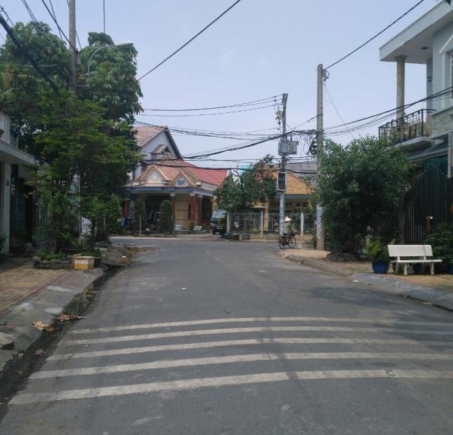 Bán nhà cấp 4, đường 5, phường Phước Bình, giá 4.5 tỷ