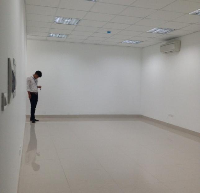 Sàn văn phòng 40m2, giá thuê 10,5 triệu/tháng mặt phố Bùi Thị Xuân – LH 0962043038