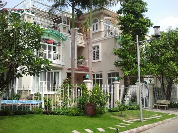 Cần cho thuê nhiều căn biệt thự đẳng cấp trung tâm Phú Mỹ Hưng nhà đẹp
