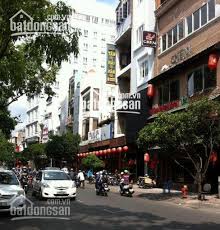 Cần xuất cảnh bán gấp nhà mặt tiền đường Phan Đăng Lưu, Phú Nhuận, DT 6 x 29m, giá: 30 tỷ