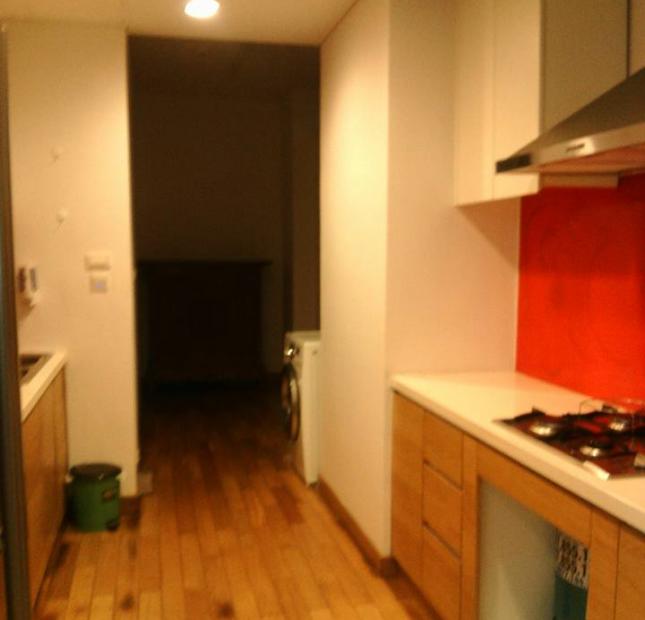 Cho thuê căn hộ chung cư Thăng Long Number One, tầng cao căn góc, ưu tiên khách Nhật