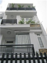 Bán nhà Ngọc Hân Công Chúa – Tp Bắc Ninh, dt 83m2 xây 4 tầng mới đẹp, đang cho thuê 25tr/tháng.
