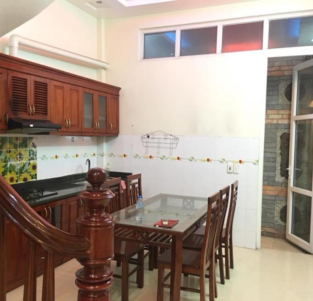 Bán đất tặng nhà Tam Trinh xây 2 tỷ 65m2, 5 tầng, mt 4.2m giá 2.9 tỷ.