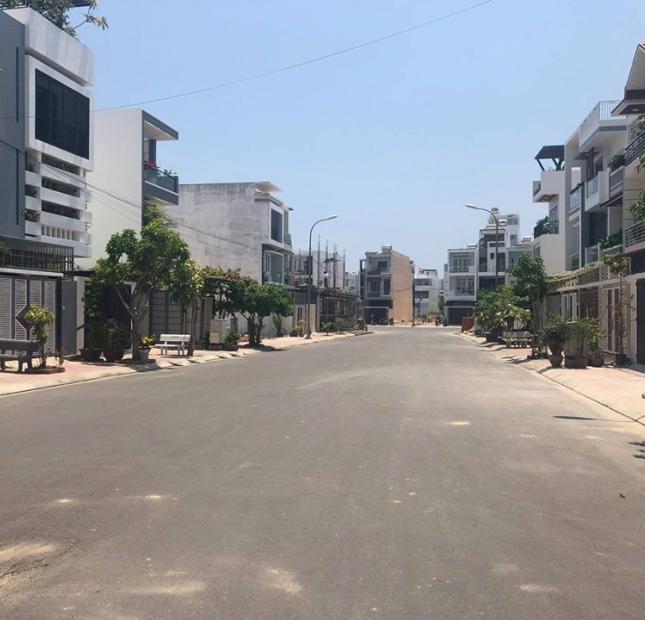 Bán lô đất STH17.09 Hà Quang 1, diện tích 86.64m2, Đông Nam, đối diện TTTM, ép cọc giá rẻ - 0934322293. 