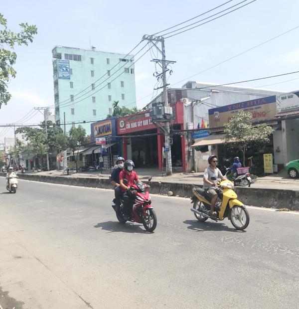 Bán nhà mặt tiền đường Huỳnh Tấn Phát Phường Tân Phú Quận 7