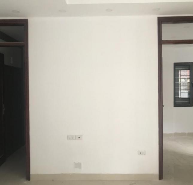 Bán căn hộ chung cư Thiên Sơn – C.Giấy 46m2- 2 phòng ngủ- nội thất đẹp 