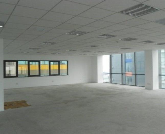Cho thuê văn phòng nhà mặt phố Tuệ Tĩnh mặt tiền 6m, tầng 1, tầng 2 80m2