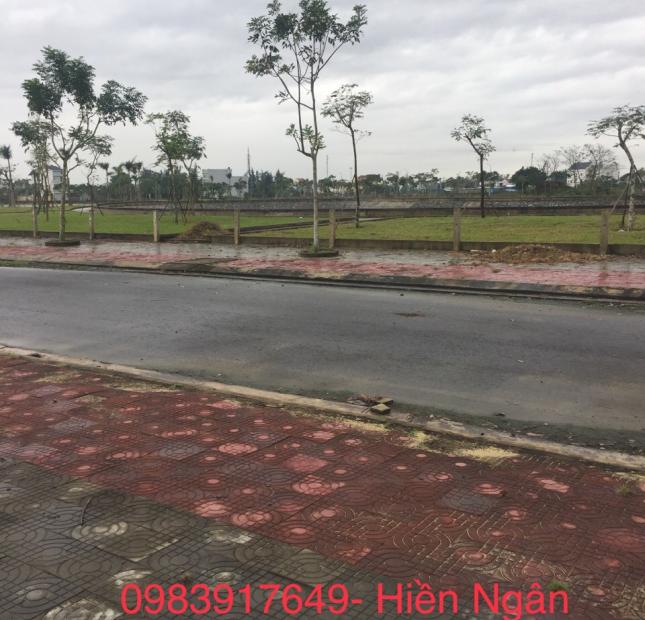 Cần bán lô đất đối diện công viên, đối diện trường Đh Phan Châu Trinh, không mắc cống không mắc trụ điện
