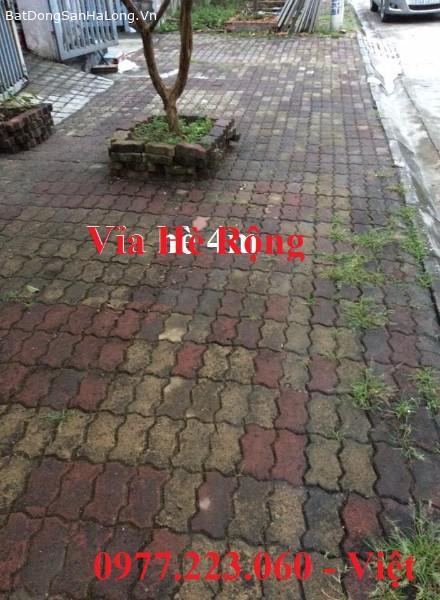 Bán Lô 60m2,MT:5m.Hướng:Nam ở KĐT Đồi T5,P.Hồng Hà !!!