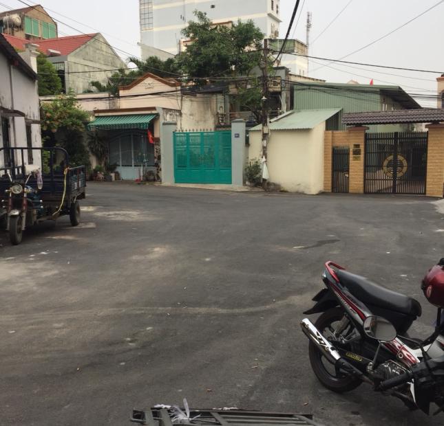 Bán Nhà tiền đường số 19 Phạm Văn Đồng DT 56m2.Giá 2.8 tỷ
