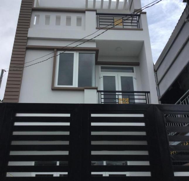 Bán nhà HXH đường Chu Văn An, P. 12, DT: 4x22m, giá: 8,6 tỷ TL