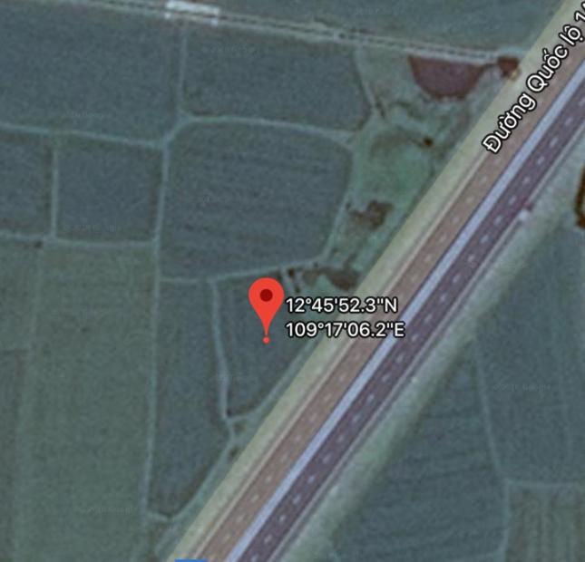 Bán gấp đất MT quốc lộ 1A, Xã Vạn Khánh, DT:100x85m, giá 450.000/m2