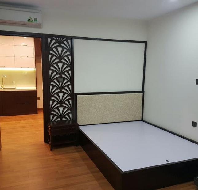 Cho thuê căn hộ hiện đại tại chung cư MBLandTrung Kính, đầy đủ nội thất. 