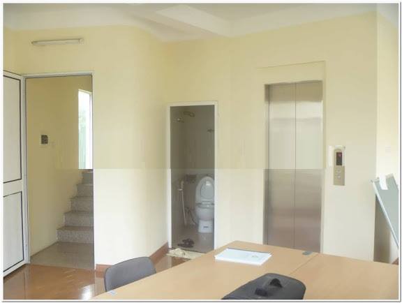 Cho thuê nhà riêng Nguyễn Chí Thanh, 45m2 x6,5 tầng, có thang máy, ngõ ô tô