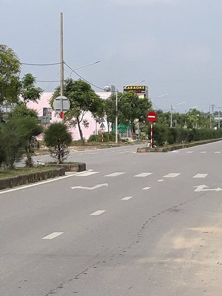 BÁN ĐẤT ĐƯỜNG 33 ( TRẦN PHÚ)