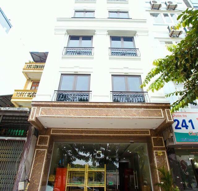Cho thuê căn hộ chung cư cao cấp 60m2, 2 phòng ngủ tại Quan Hoa, quận Cầu Giấy