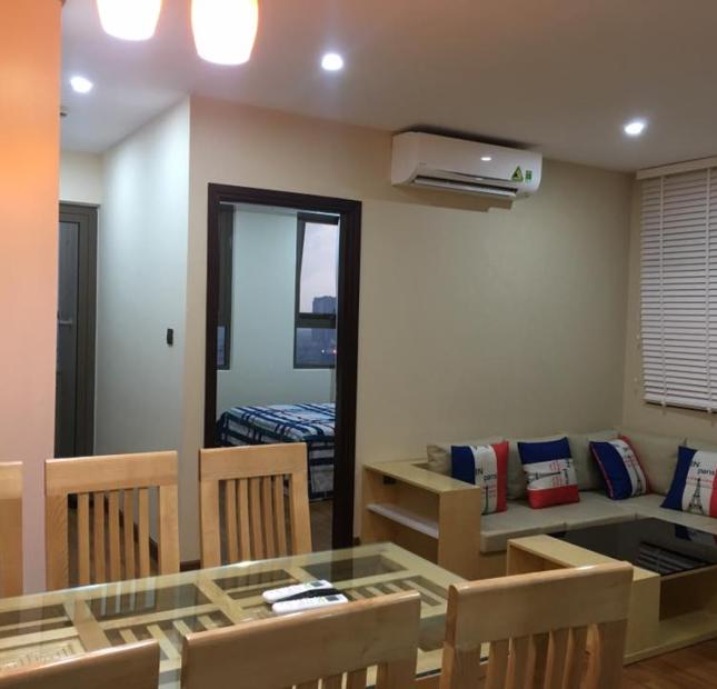 Cho thuê chung cư tại mặt đường Trung Kính, 74m2, 2 phòng ngủ. Giá 12 tr/tháng