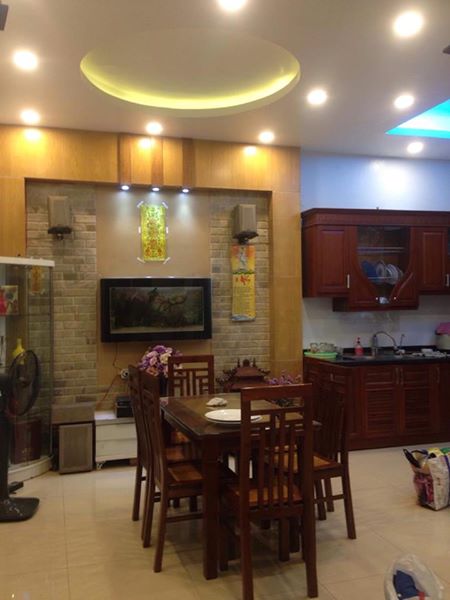 Cho thuê nhà ở đẹp tại Tạ Quang Bửu, Hai Bà Trưng, DT 45m2, 4 tầng, giá 9 triệu/tháng
