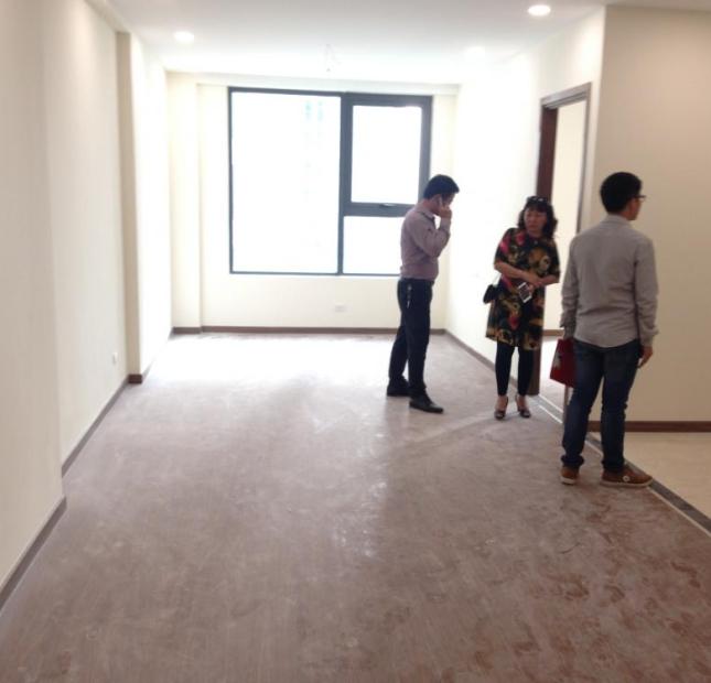 Cho thuê căn hộ chung cư cao cấp tòa Thăng Long Garden 250 Minh Khai, nội thất đồ cơ bản