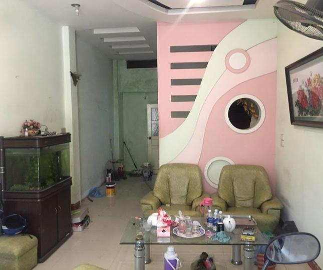 Cho thuê nhà riêng mặt ngõ ô tô, phố Trần Quang Diệu - Thái Hà. DT 40m2, 5 tầng